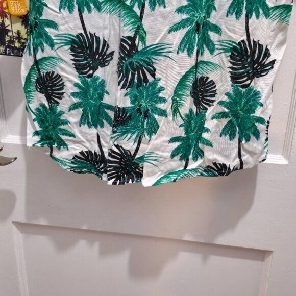 NWT Free Planet Eco Palm Leaf Tropical Short Sleeve Hawaiian Shirt - Picture 14 of 15